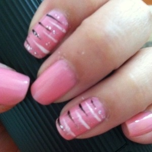 Pink tiger nails