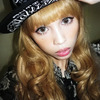 B-Gyaru look 