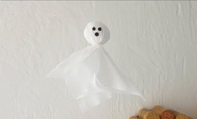 DIY Napkin Ghosts Halloween Décor
