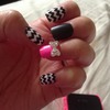 Accent bow nails