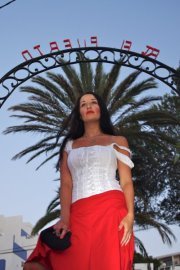 Ilona S.
