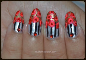 For more pics and detail visit http://lovefornailpolish.com/easy-hand-painted-nail-art-vintage-floral-nail-design
