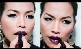 Cat eye Purple Lips