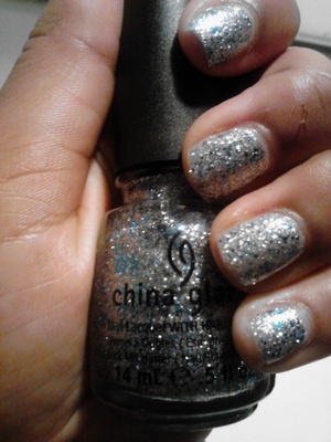 My neice just loves some glitter polish :)