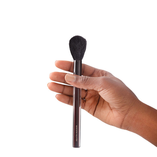 kevyn aucoin blush brush