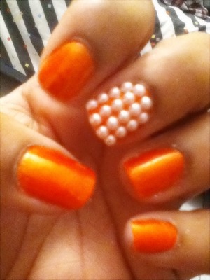 DREAM CREAM SICLE POPS INSPIRED THESE NAILS LOL MAYBE I WAS HUNGRY !!!!