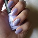 Purple accent nail