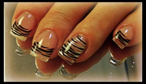 Clear gel tip with black and silver art pen