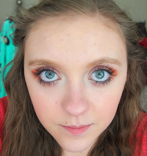 For this Valentine's I sported a pink and orange makeup! 