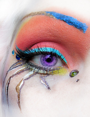 This is a look inspired by a colourful, jumping spider, as a contest entry for makeupbee. 