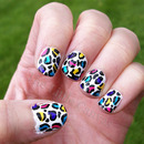 Funky Crazy Leopard Nails