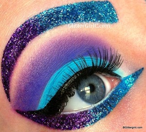 VIDEO TUTORIAL: http://glittergirlc.com/2013/07/01/katy-perry-inspired-makeup-tutorial-d/