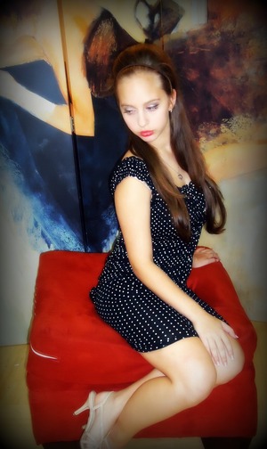 Pin up  girl look