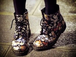 These shoes are soooo amazing❤ 
I want them so badly 😁 I'm obsessed...