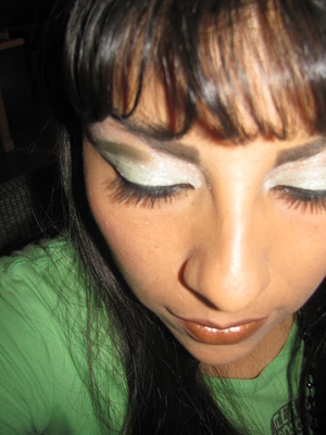  Eye pencil colors Green  Germany and Green Allemagne.