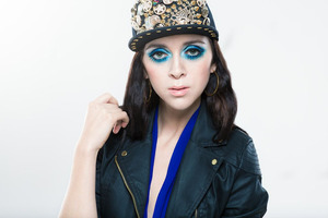 Photographer: Marc Marayag
Model: Stephanie Lavigne
Stylist: Ken Shapkin
Makeup: Paula Lanzador