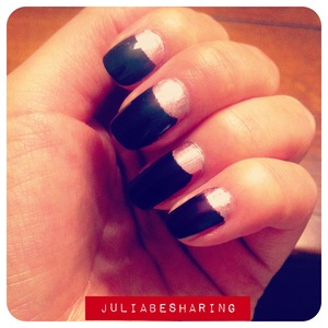 Halfmoon nails! juliabesharing.tumblr.com