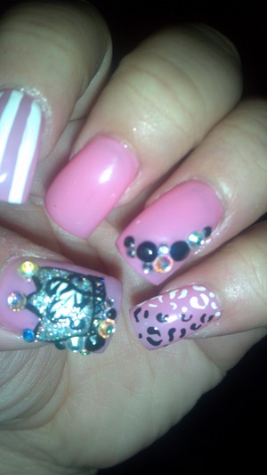 Sparkles and pink <3