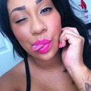 pink lipstick<3