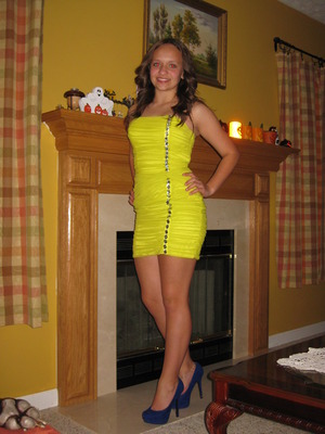 Homecoming dress and shoes(:

