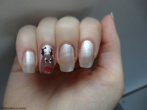 Rodolph the red nosed reindeer christmas nailart