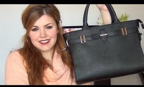 What's in my purse? | Erika Ann O'Brien