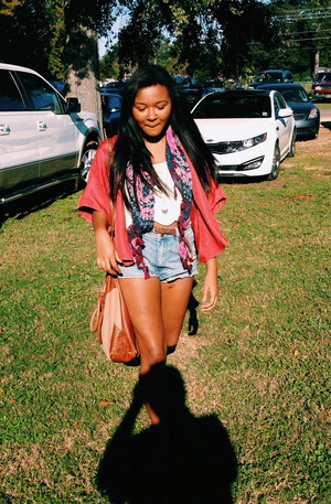 High waisted shorts + Crop top + Scarf + Open Cardigan thing +bag = Layers of Boho 