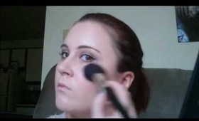 Engagement Picture Tutorial: Picture Friendly Make-Up