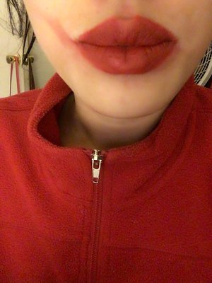 How to draw your Cupid's bow for lips?