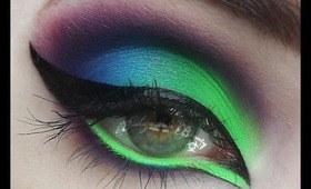 Acid Queen, Neon Eyeshadow Tutorial!