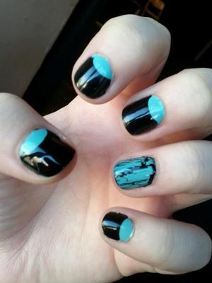half moon with crackle accent. inspired by doctor manhattan :)