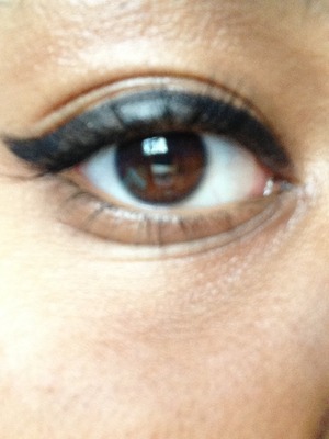 My winged eyeliner. I used Revlon Colorstay Liquid Eyepen. Hope you beauty lovers like it! <333 :)