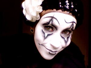 Happy Sad Pierrot the clown ^_^