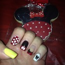 Minnie Mouse Nails!
