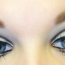 Smokey eyes