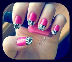 i love animal prints on nails ^_^