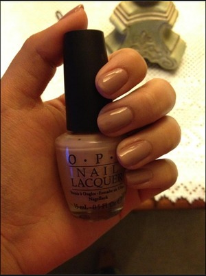I'm so obsessed with pastel/nude nail polish right now!