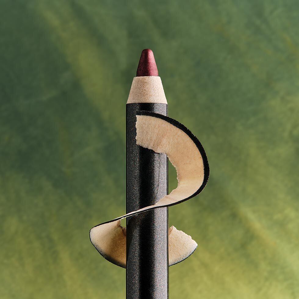 Chantecaille Luster Glide Silk Infused Eye Liner in Garnet