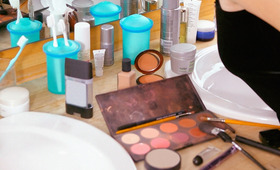 Storing Makeup in the Bathroom: A Don’t!