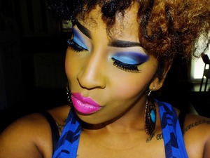 A blend of sea blue and faded up to dark blue black using Bh cos 2nd edition palette