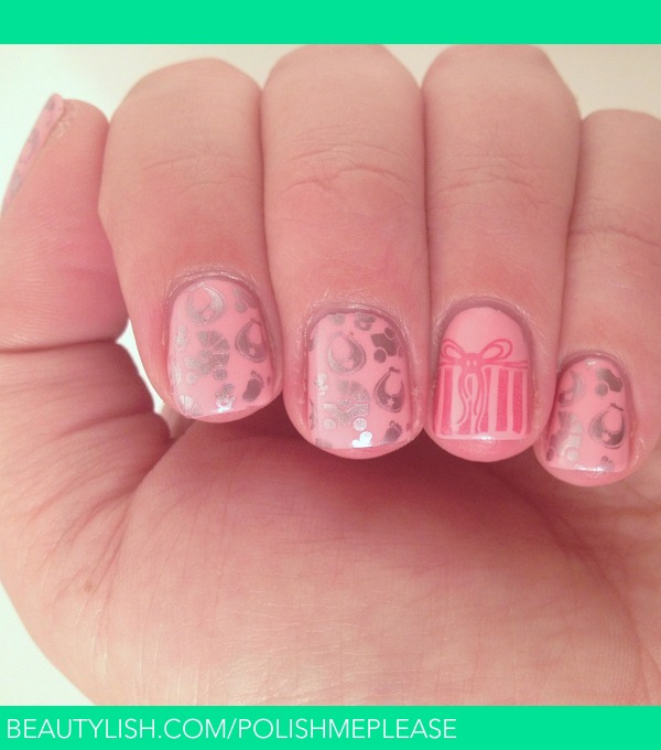 Cutest Baby Shower Nail Art Ideas For Would-Be Mother