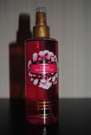 Victorias Secret Bodymist Pure Seduction

Pure addiction would be a better name! Love at first sight!