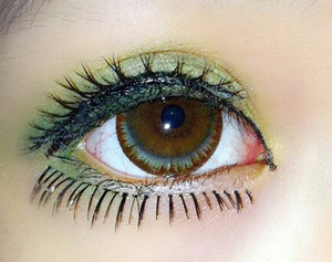 Sparkle green and Gold yellow theme.