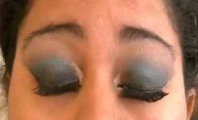 Blue Smokey Eye Makeup