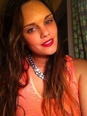 Suzana F.