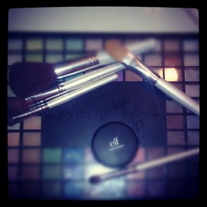 I love makeup! Do you? For more follow me in Instagram: @dare_to_dair 
