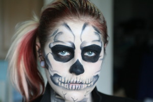 Lady Gaga Inspired Skull Makeup