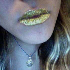 Glitter Lips :)