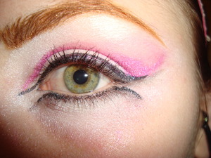 Just pink eye makeup with a slightly more interesting liquid liner approach.