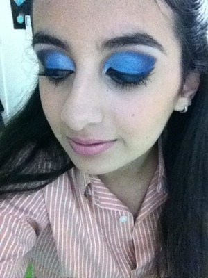Make-up Blue 